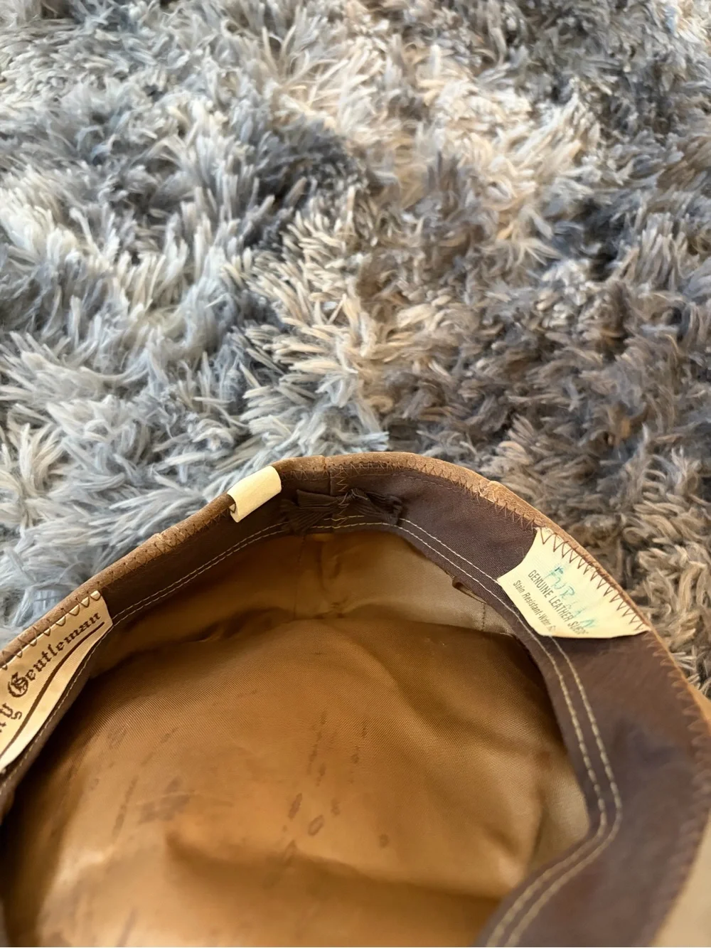 Vintage Country Gentleman Suede Leather Flat Cap Newsboy Driver Hat Tan Sz 7 1/8